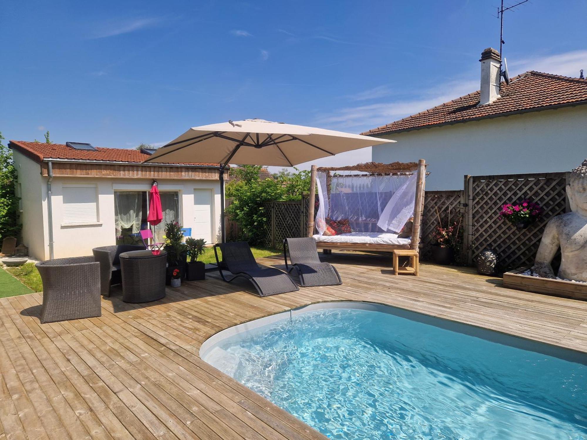 La Serenite Balinaise, Chambre Et Sdb Privee, Jardin , Piscine Et Jacuzzi En Saison, Pres De Chantilly, Parc Asterix Et Cdg Et Paris En 20' Orry-La-Ville ภายนอก รูปภาพ